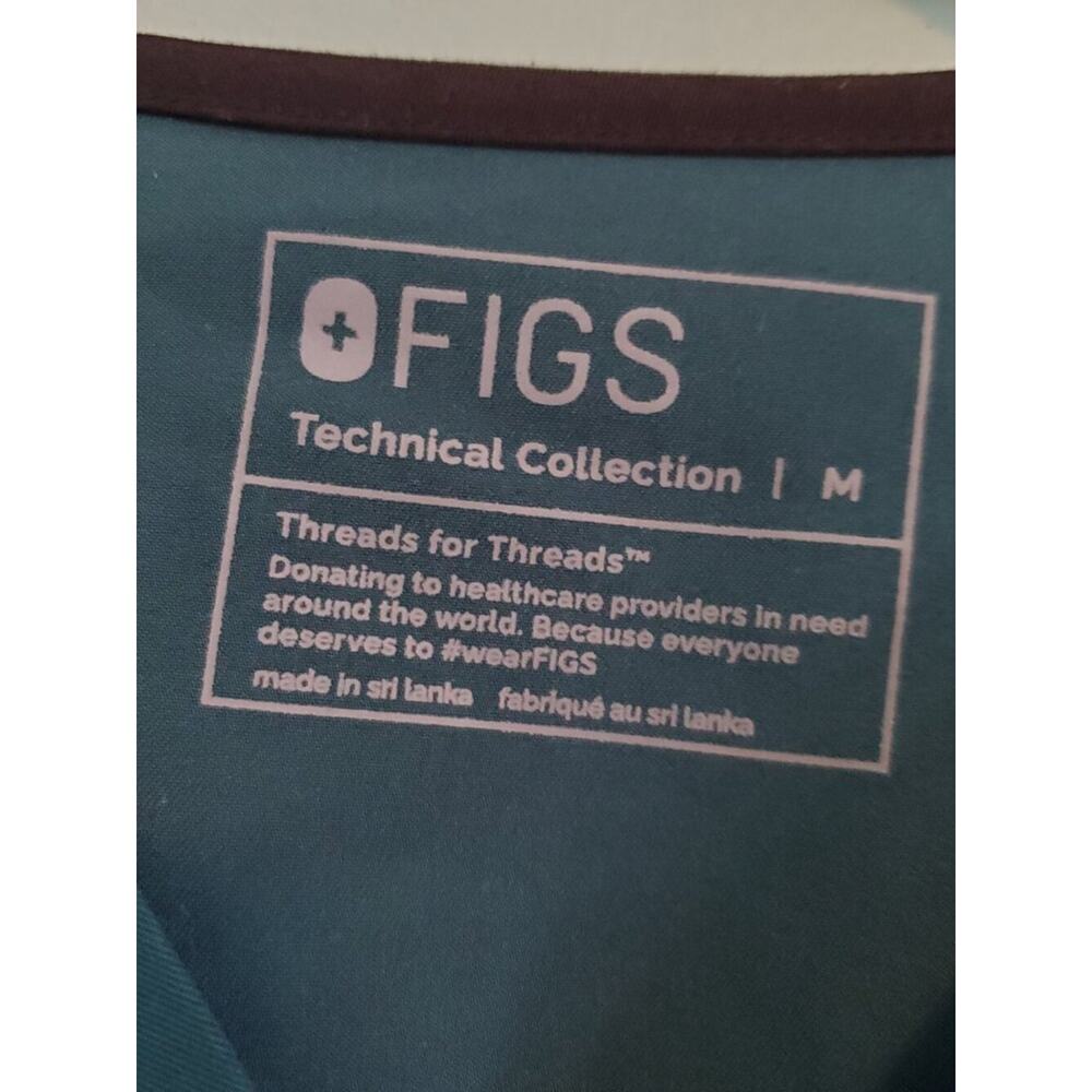 FIGS Dark Green One Pocket Scrub Top Women's Size Medium - Picture 5 of 8